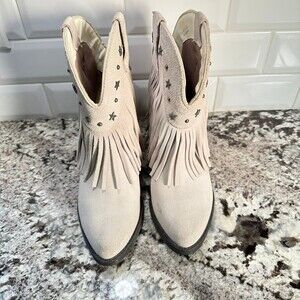 Cowgirl Boots Fringed Ankle Boots Size 7